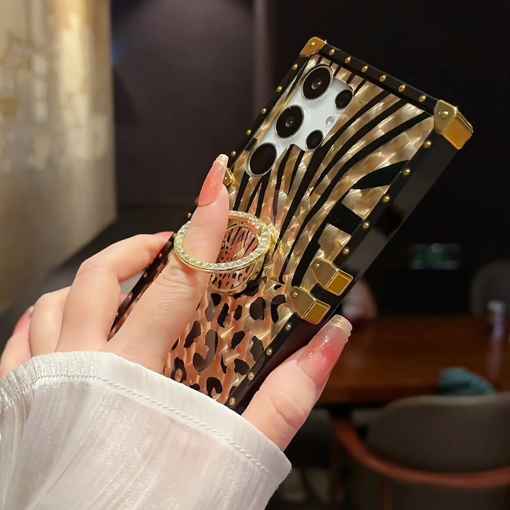 Phone Case: 1 Leopard Patternt Pattern Fashion Brand Anti Drop Rectangular Phone Case. Equipped with A Ring Buckle Bracket. Suitable Compatible with Samsung Galaxy S25Ultra/S25PLUS/S25/S24/ S24FE/S22U/S21U/S24 Ultra 5G/A56 5G/A55/A54/