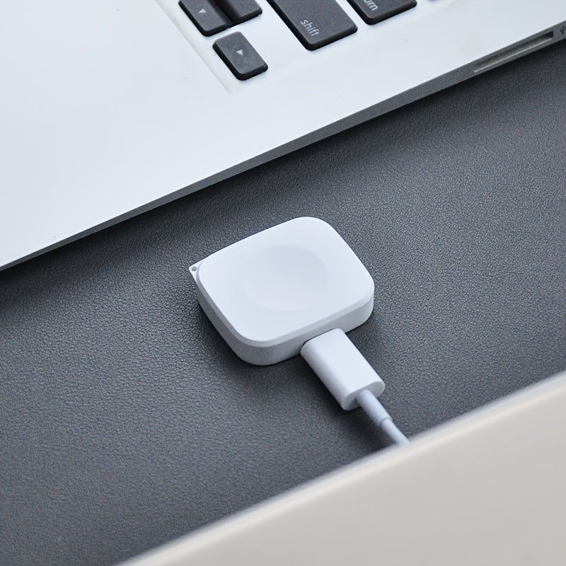 [Portable For Travel] A Smartwatch Charging Dock Suitable for Travel, a Smartwatch Charger, Compact and Portable, an Essential Item for Travel, with No Built-in Battery
