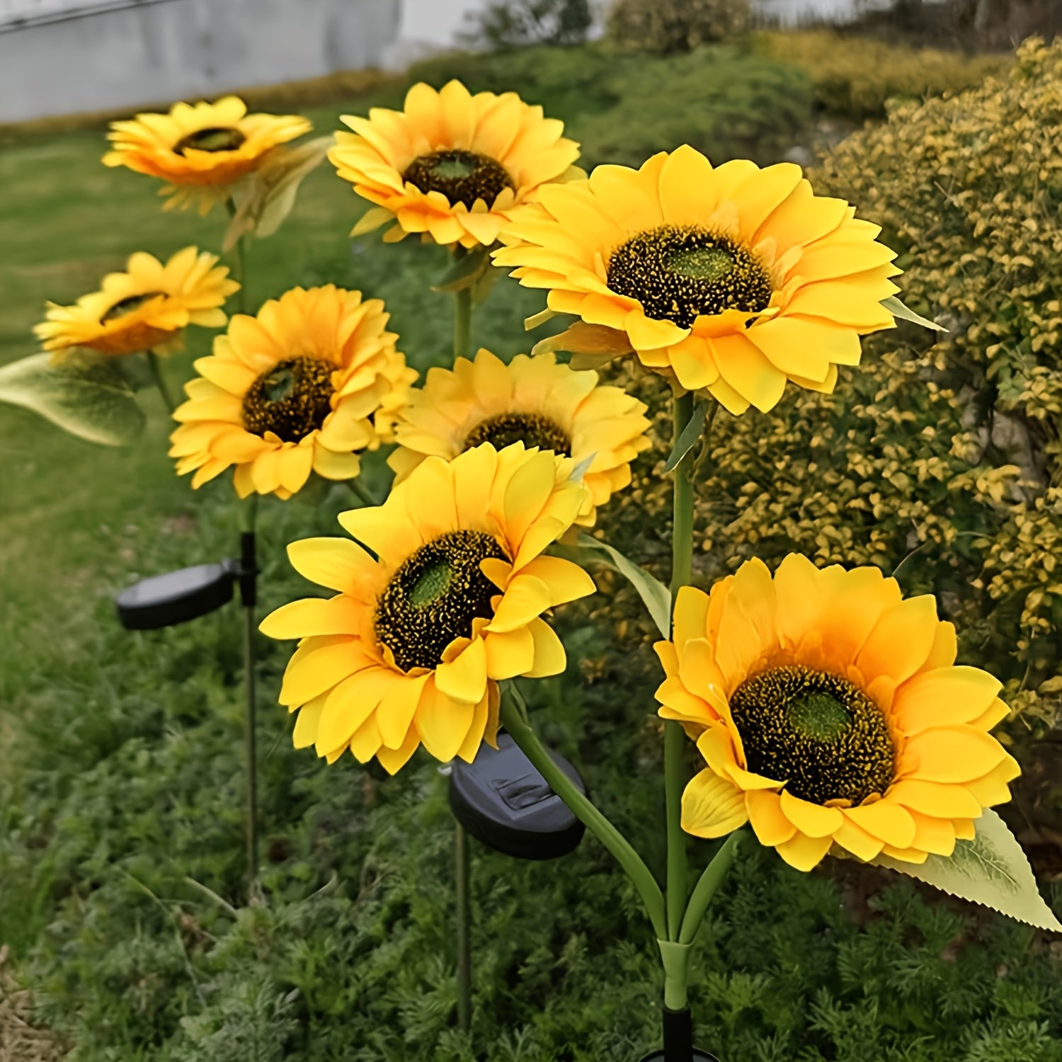 2pcs Outdoor Solar Garden Decorative Lawn Lights with 6 Sunflower-Shaped Lamps, Solar Flower Lights. Ideal Mother'S Day & Birthday Gift for Mom And Girlfriend. Perfect Decorative Stake Lights for Landscape, Courtyard, Patio And Lawn