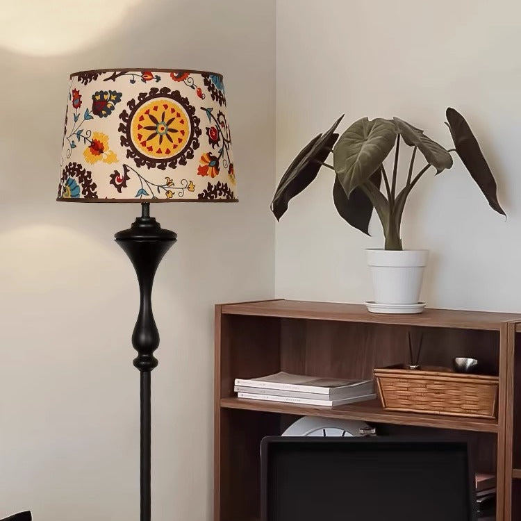 Aimanla Floor Lamp