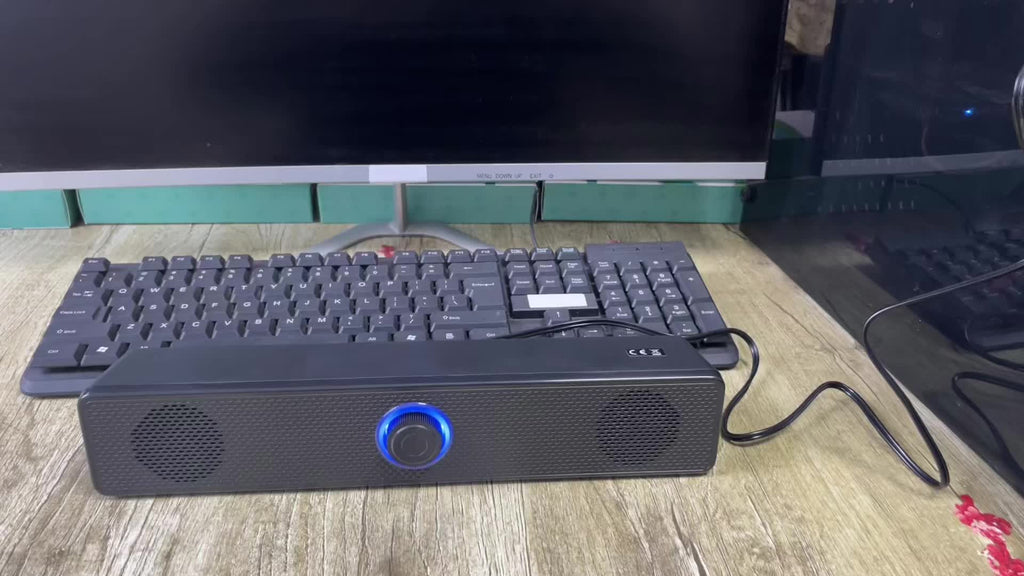 4D Audio Effect Anti-magnetic Interference, USB-powered Wired Desktop Speaker with 3.5mm Plug And Independent Volume Control, Stereo Audio Output, Suitable for Computers And Laptops.